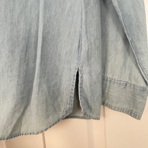 NEW Justice Bottom Down Denim Shirt with Embroidery on the back. - Picture 6 of 9